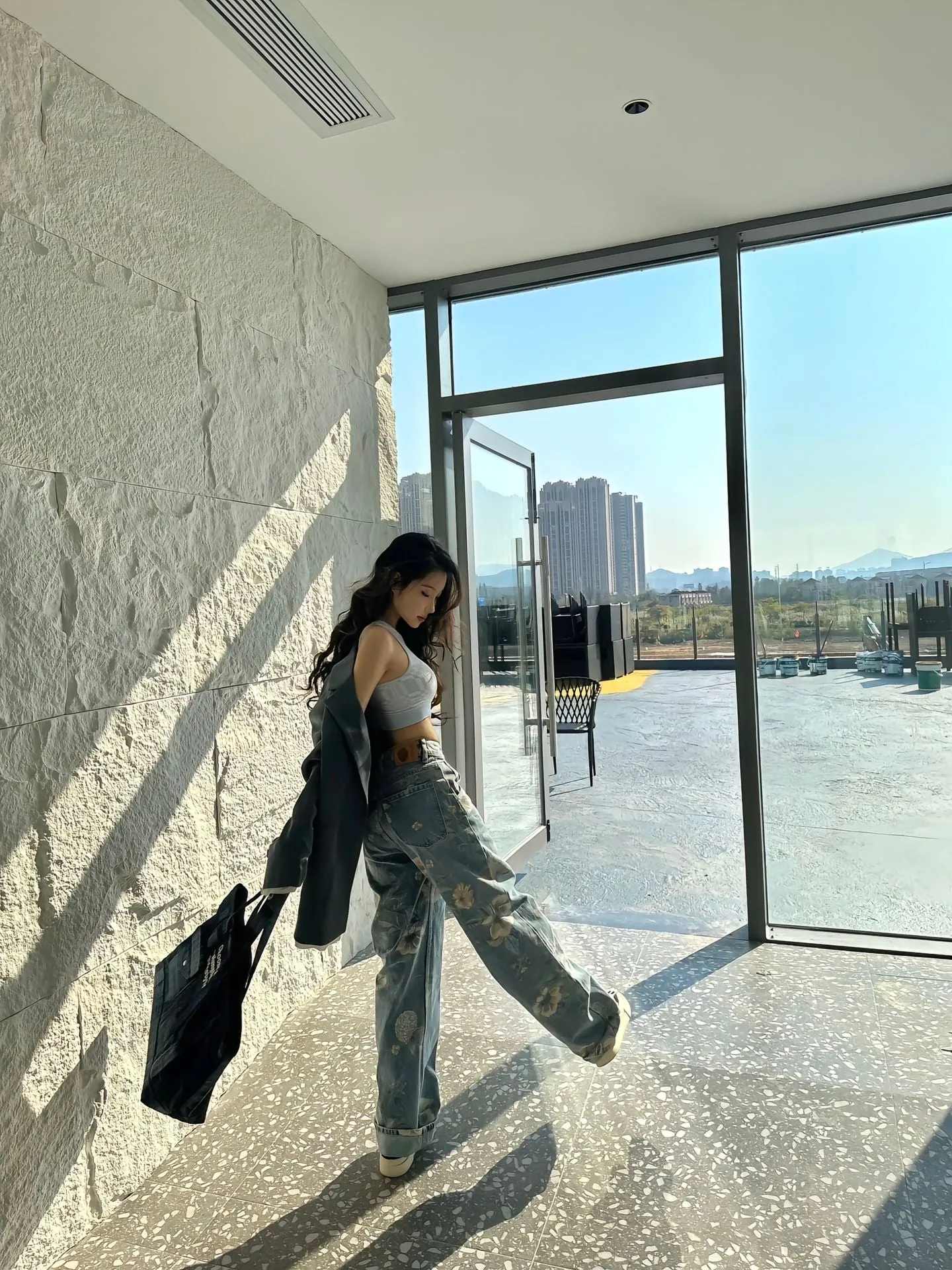 Women's Loose Ripped Wide-Leg Denim Jeans